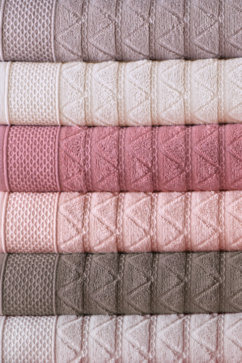 Ręcznik Piramida z Egipskiej Bawełny 100x150 600/m2 Zgaszony Róż view 3